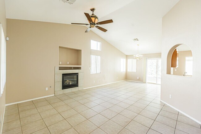Building Photo - 238 Ventana Village Ln