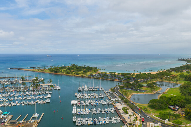 Building Photo - 1650 Ala Moana Blvd