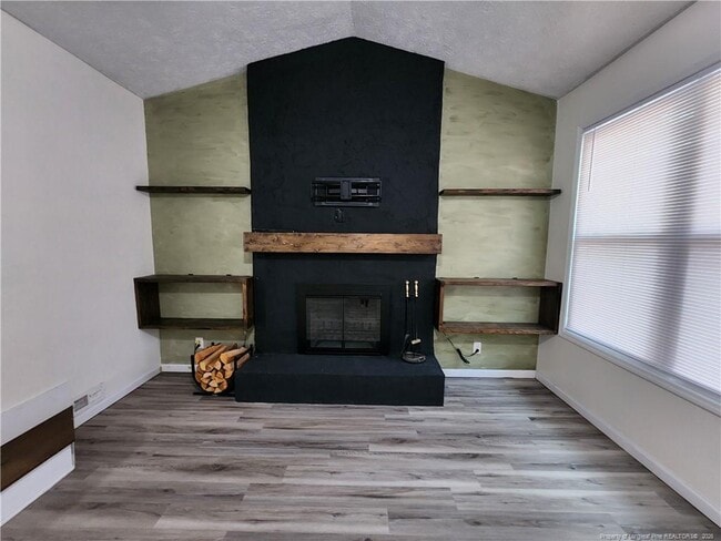 Building Photo - 5521 Deep Hollow Ct