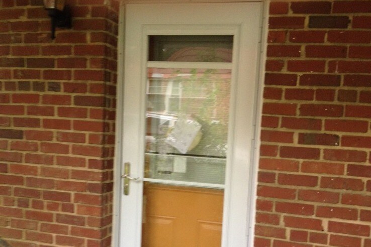 Storm door - 3905 Brenda Ln