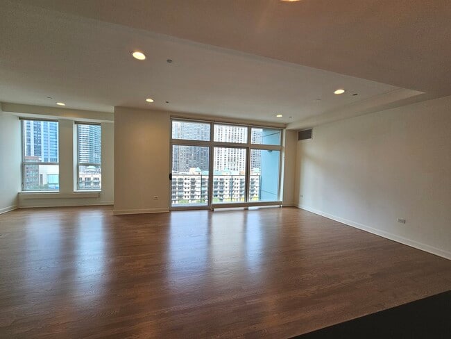 Building Photo - 415 E North Water St