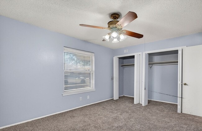 Building Photo - 3700 Monclair Ave