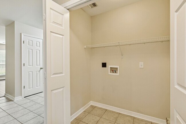 Building Photo - 103 Covington Meadow Cir