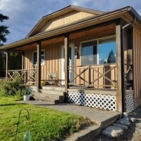 Building Photo - 3503 E 33rd Ave