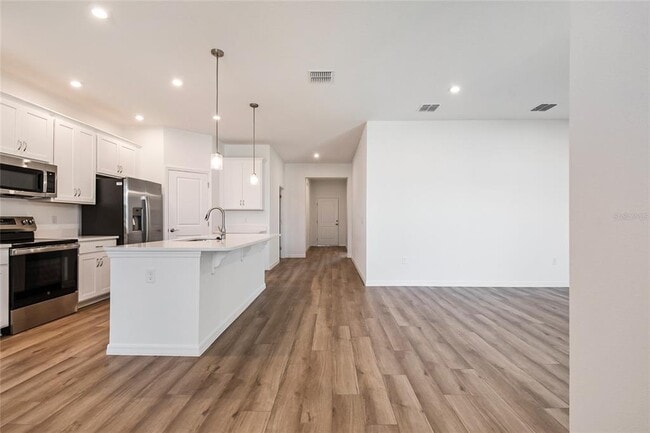 Building Photo - 434 Eventide Ave