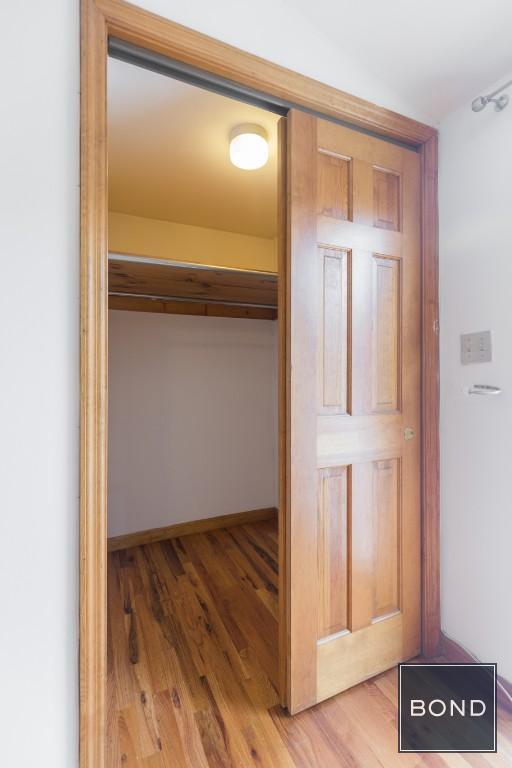 Building Photo - 59 W 73rd St