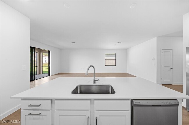 Building Photo - 14278 Winding Cedar Wy