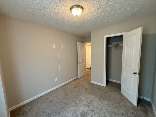 Building Photo - 117 Jean Alyne Dotson Dr.