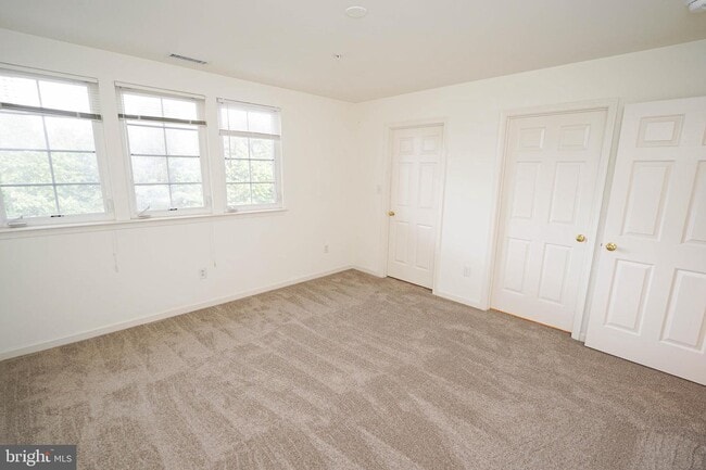 Building Photo - 38116 E Chester Ln