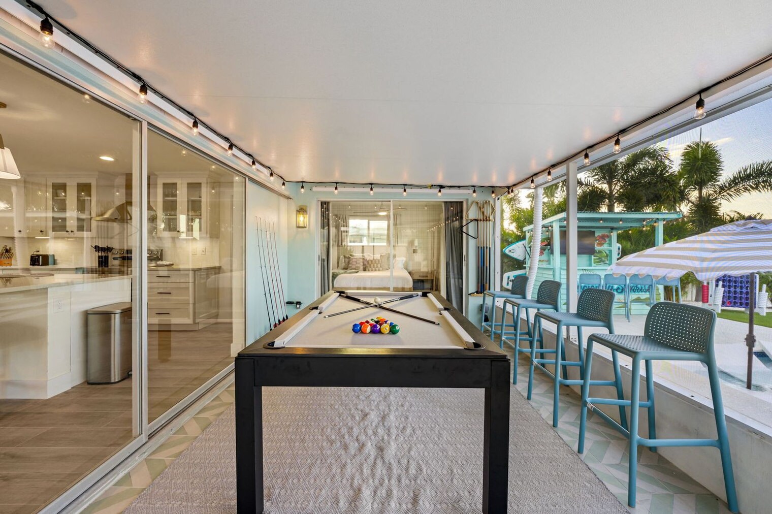 Building Photo - 350 La Hacienda Dr