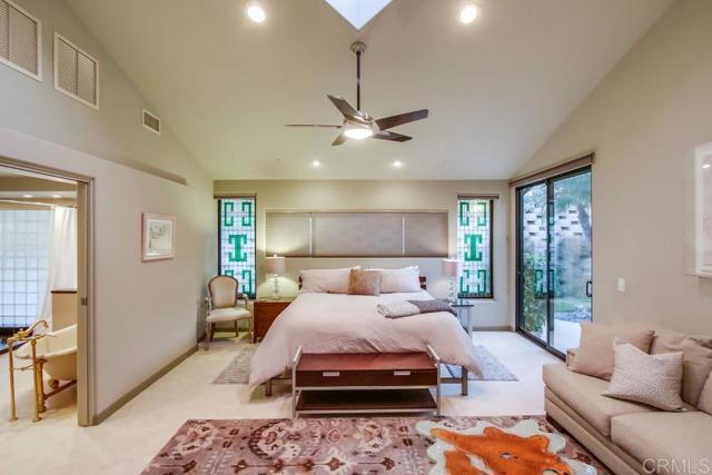Building Photo - 1402 Rancho Serena