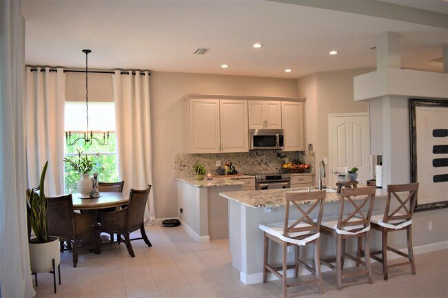 Building Photo - 8533 Belfry Pl