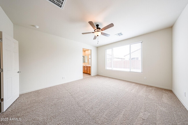 Building Photo - 16683 W Whispering Wind Dr
