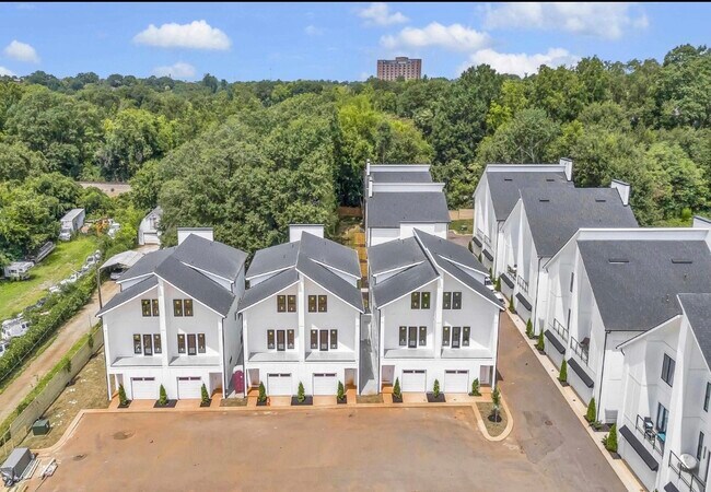 Building Photo - 112 Lepak Ln