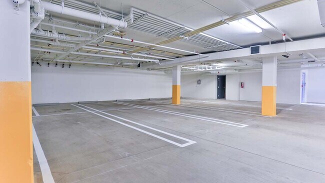 Building Photo - 4354 Teesdale Ave