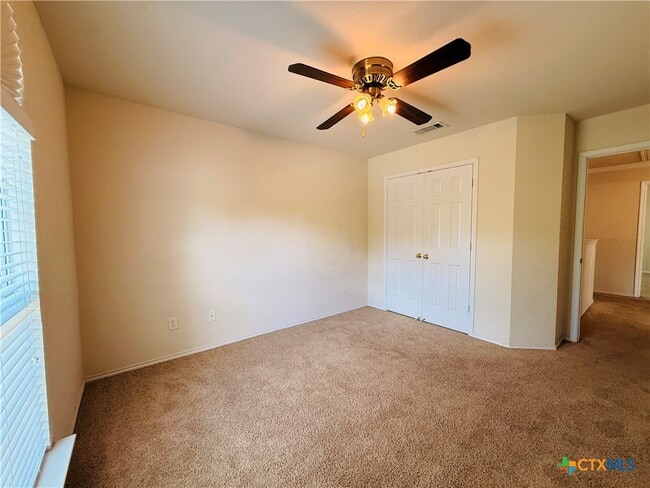 Building Photo - 109 W Great Plains Trail