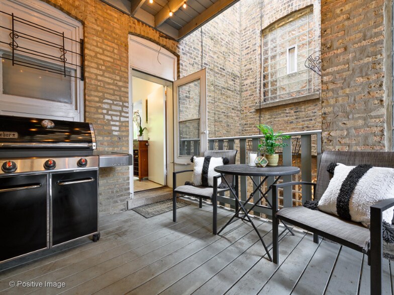 Building Photo - 2501 N Washtenaw Ave