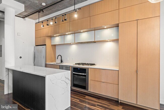 Building Photo - 1515 15th St NW