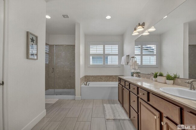 Building Photo - 10345 Rollins Dr