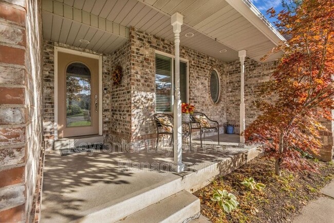 Building Photo - 2335 Summerwood Dr