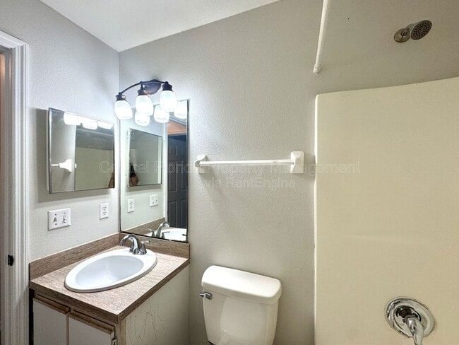 Building Photo - 2728 Corrigan Dr