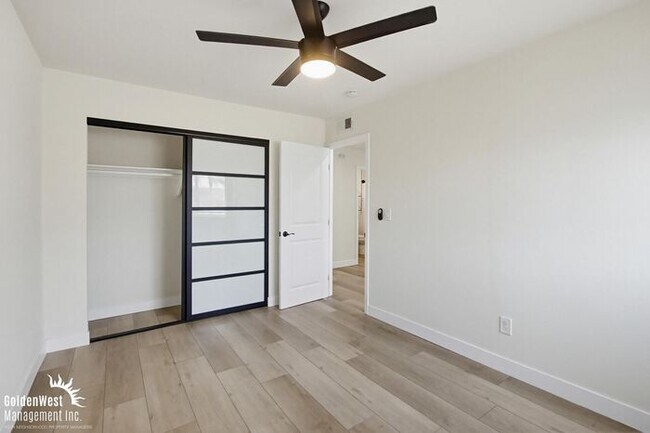 Building Photo - Captivating 3Bdm 2Ba Home in the Carlton Oaks/West Hills area of Santee!