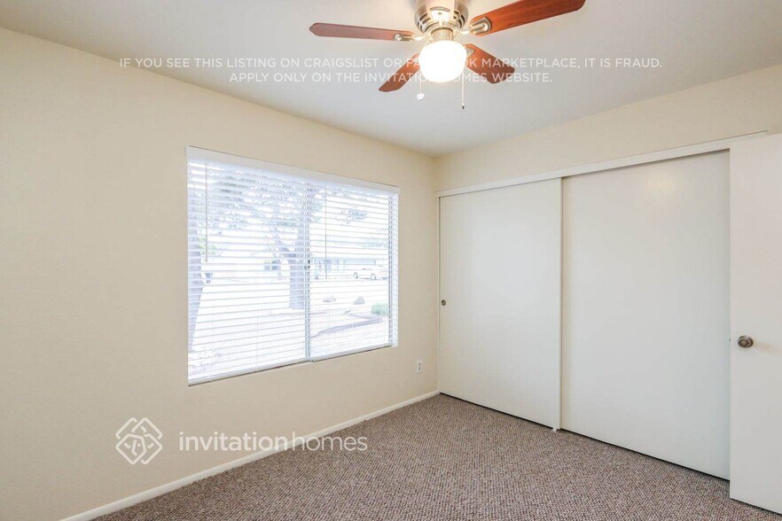 Building Photo - 3630 W Carla Vista Dr