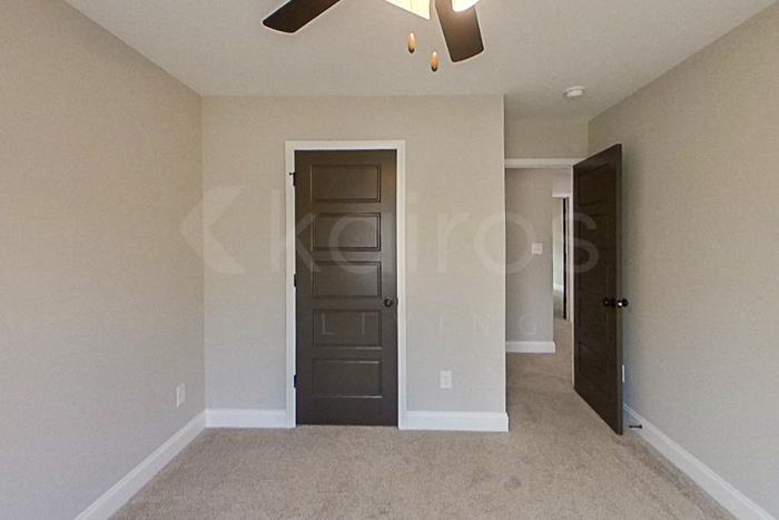 Building Photo - 145 Allentown Wy