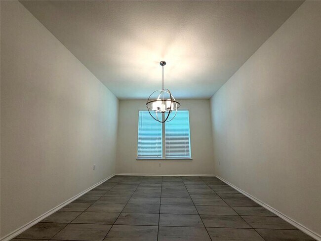 Building Photo - 12508 Karasu Dr