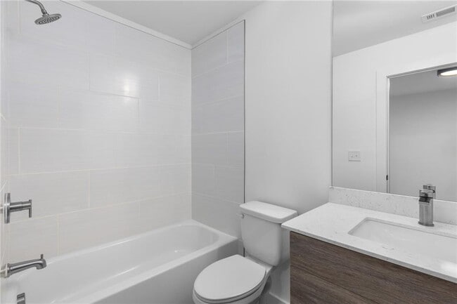 Building Photo - 1438 Walker Pl SE