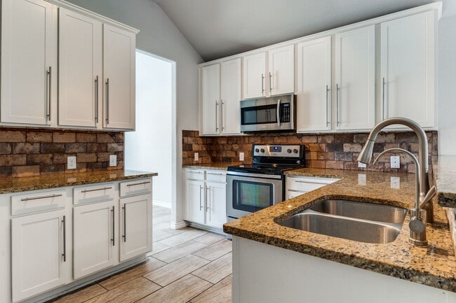 Building Photo - 2827 Ainwick Ct