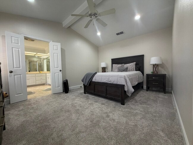 Building Photo - 4103 101st St