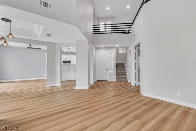 Building Photo - 1712 Estrella St