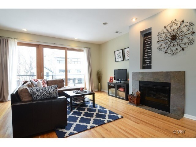Building Photo - 1051 N Wolcott Ave