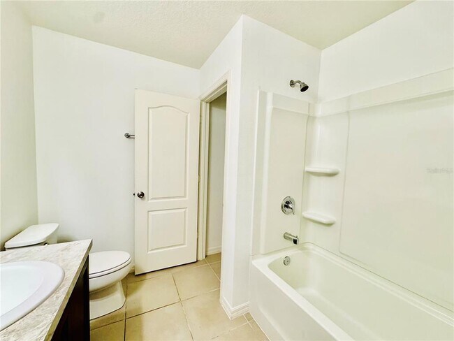 Building Photo - 1516 Mattie Pointe Pl