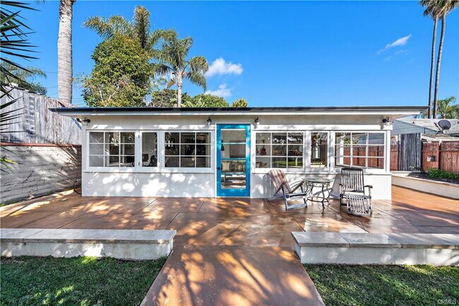 Building Photo - 1209 C. Toledo