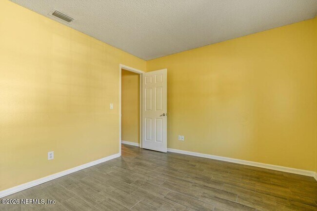 Building Photo - 8066 Le Havre Dr N