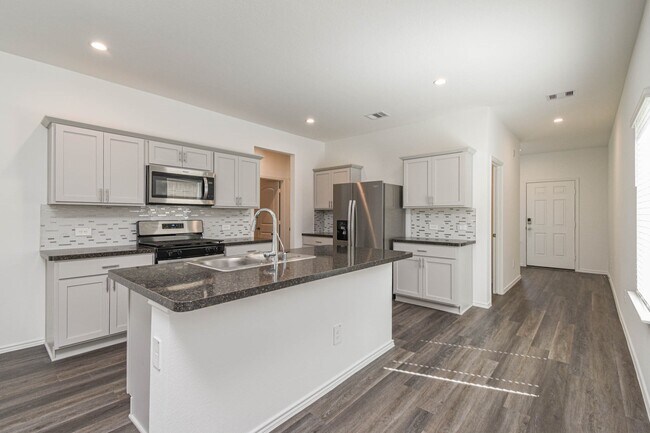 Building Photo - 24219 Copperleaf Bay Ln