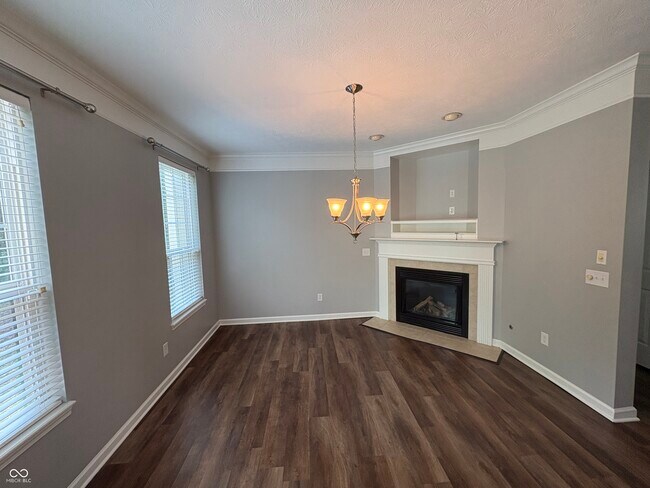 Building Photo - 9059 Rider Dr