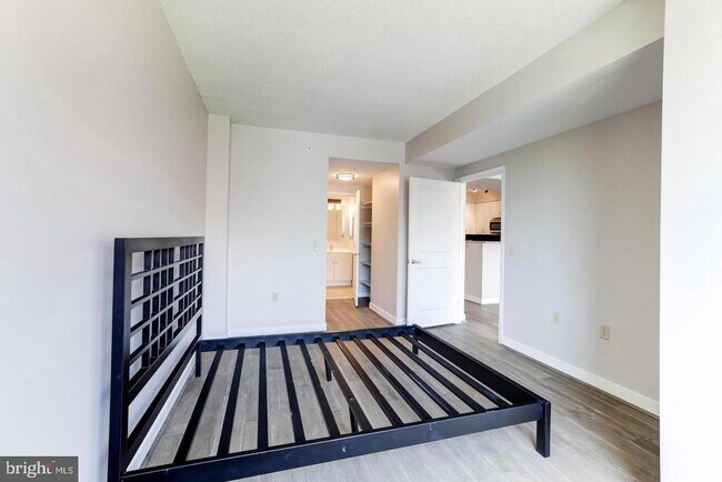 Building Photo - 555 Massachusetts Ave NW