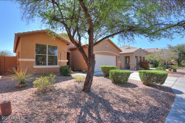 Building Photo - 17224 N Rosa Dr