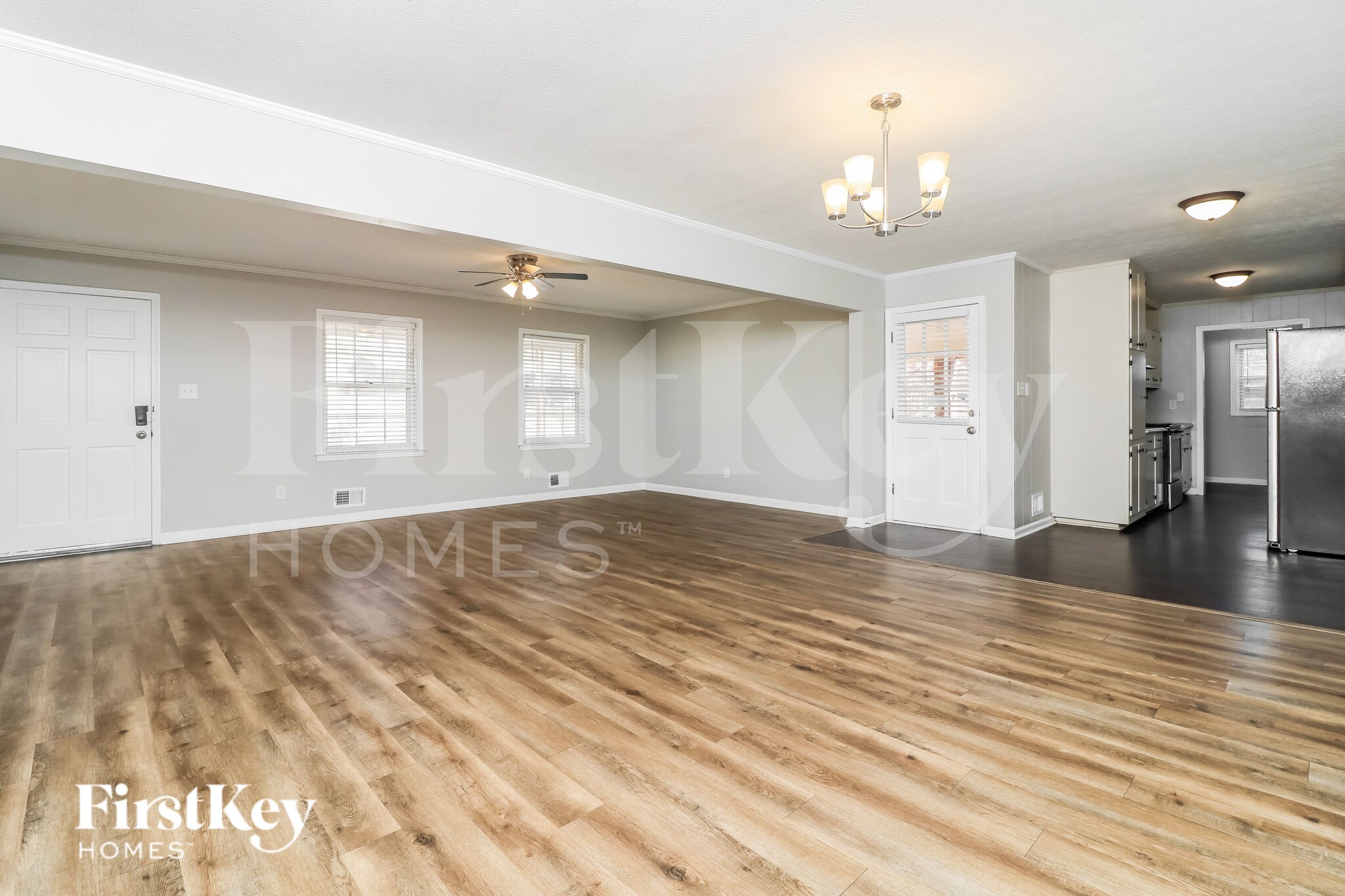 Building Photo - 581 Carlouetta Rd