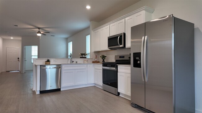 Building Photo - 15023 Rustic Moon Rd