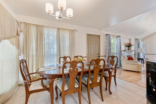 Building Photo - 4601 Castleman Dr