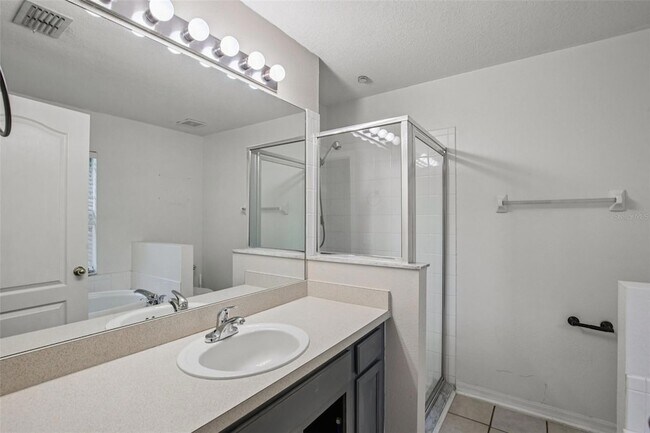 Building Photo - 7842 Citrus Blossom Dr