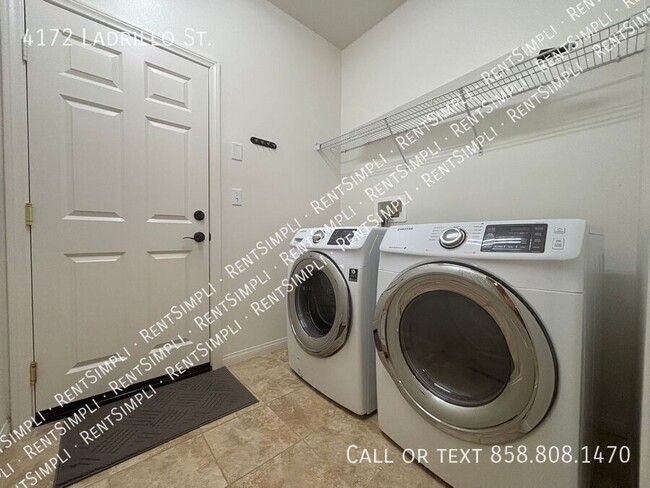 Building Photo - 4172 Ladrillo St