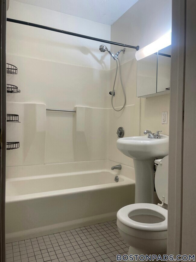 Building Photo - 67 S Huntington Ave