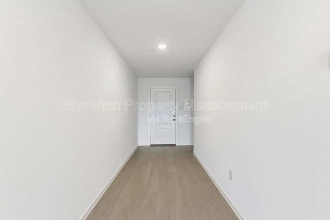 Building Photo - 316 Bush Mdw Ln