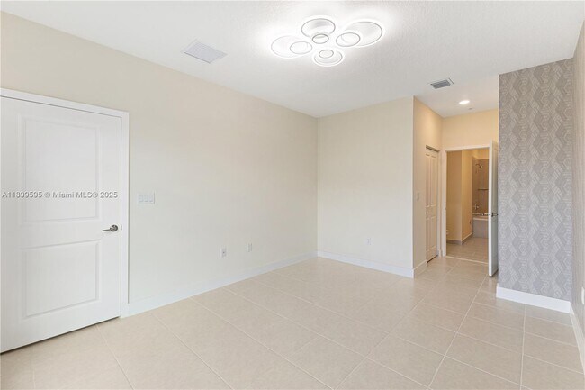 Building Photo - 8001 NW 41st St