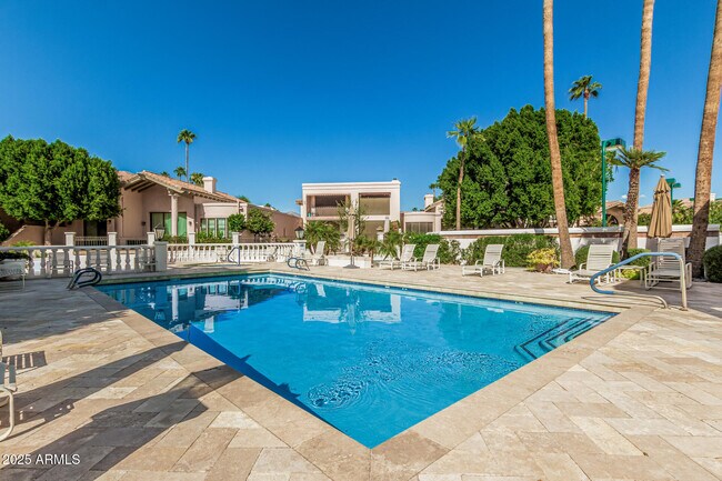 Building Photo - 10113 E Topaz Dr